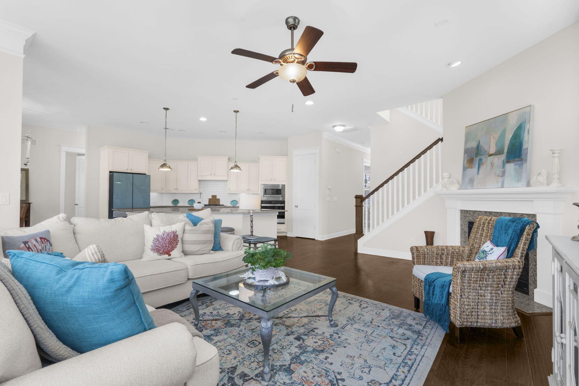 3798 Maidstone Drive Photo 5