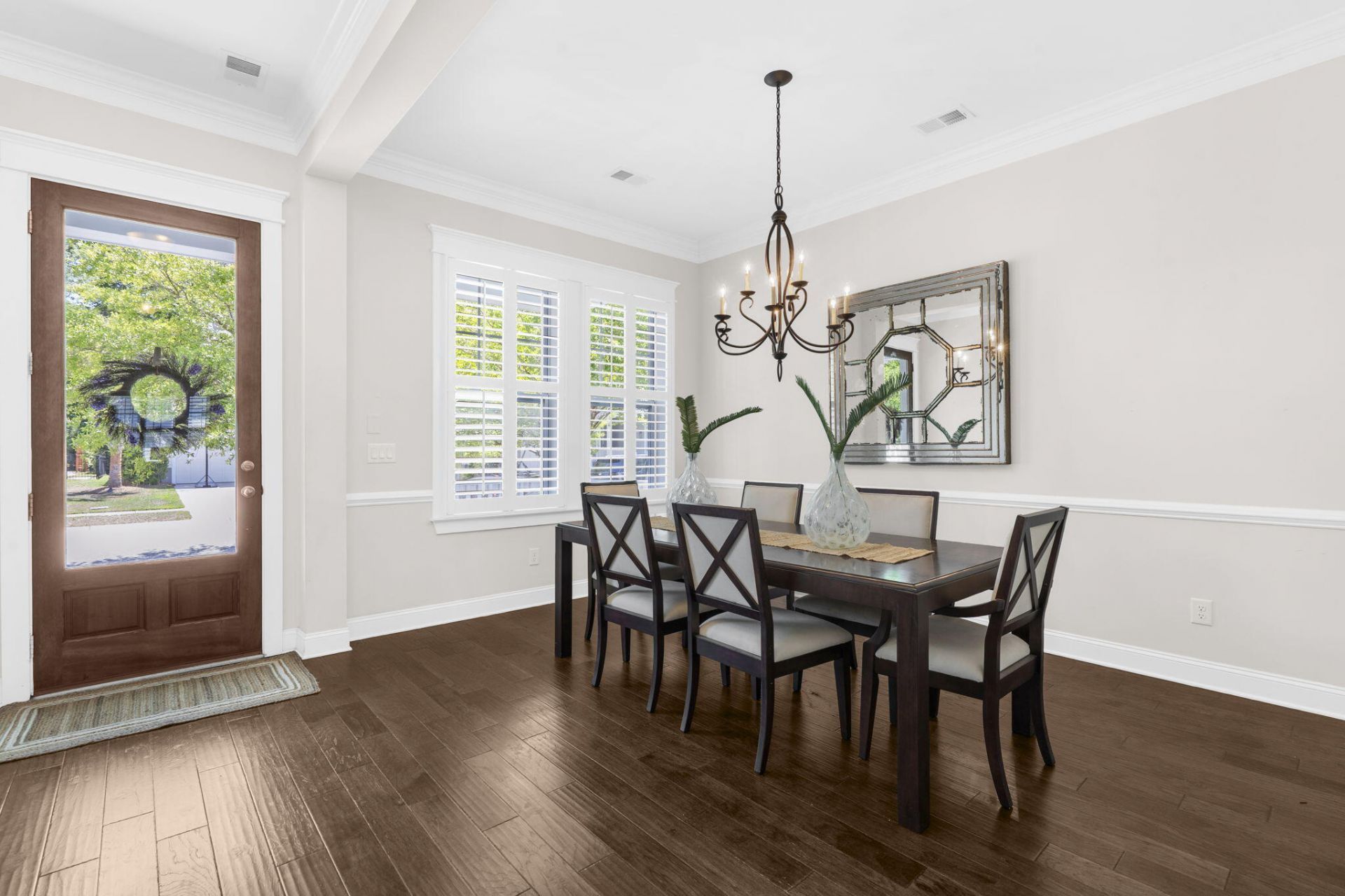 3798 Maidstone Drive Photo 6