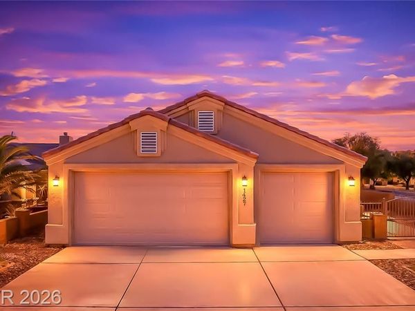 1427 Palm Drive, Laughlin, NV 89029