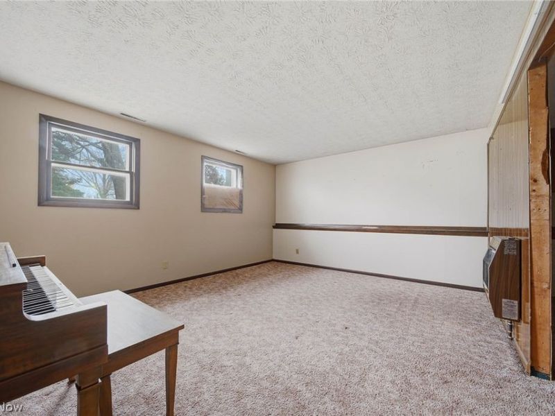 3770 Dotwood Street NW, North Canton, OH 44720 Photo 31