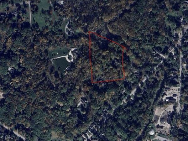 160 Miles Road , Moreland Hills, OH 44022