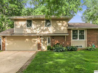 920 Lamplighter Lane , Lincoln, NE 68510