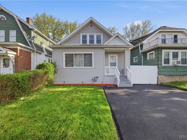 122 Dartmouth Avenue, Buffalo, NY 14215