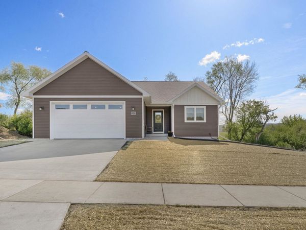 312 Roosevelt Street, Baraboo, WI 53913
