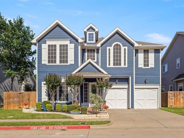 2302 Grizzly Run Lane , Euless, TX 76039
