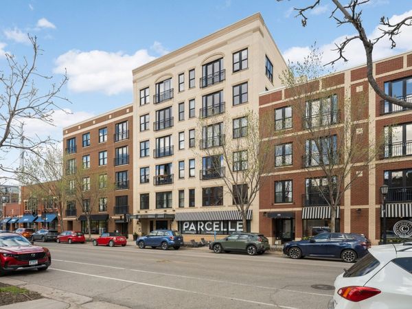 212 N 1st Street, Unit 202, Minneapolis, MN 55401