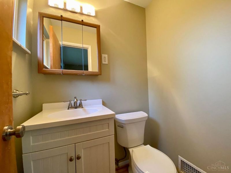 4085 Mefford Lane, Sharonville, OH 45241 Photo 20
