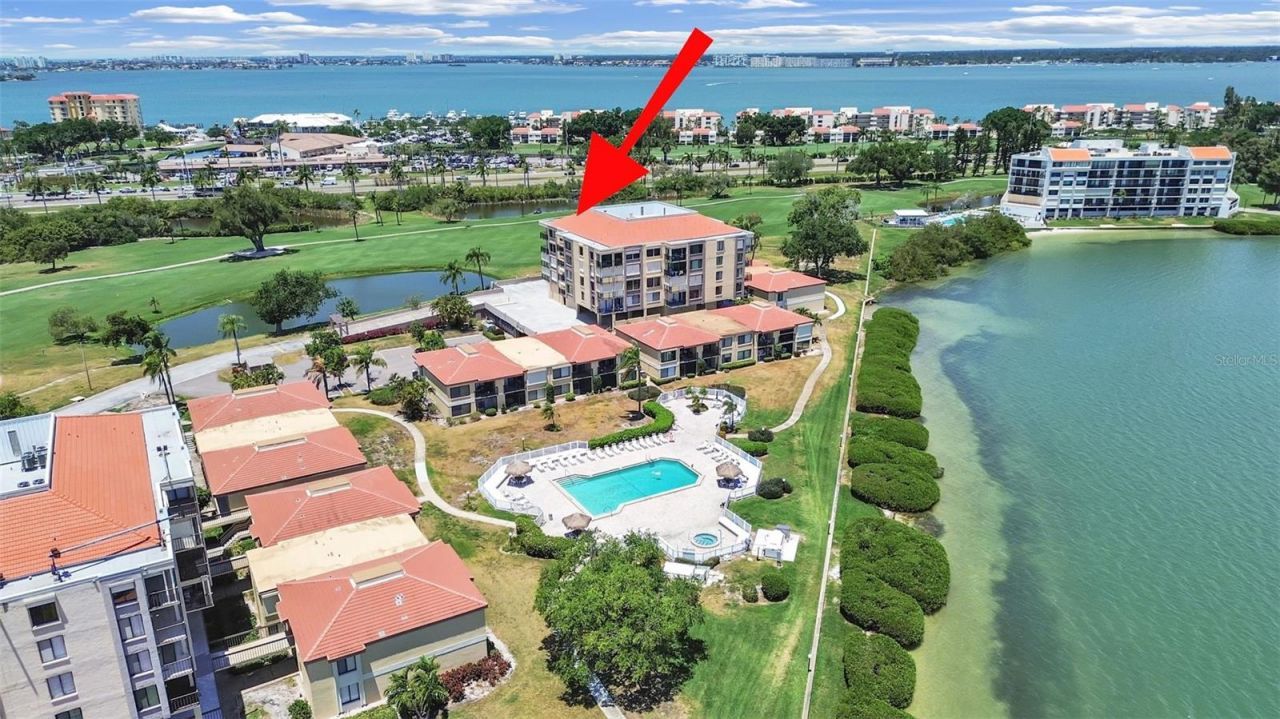 6104 Palma Del Mar Boulevard S, Unit 605, Saint Petersburg, FL 33715 Photo