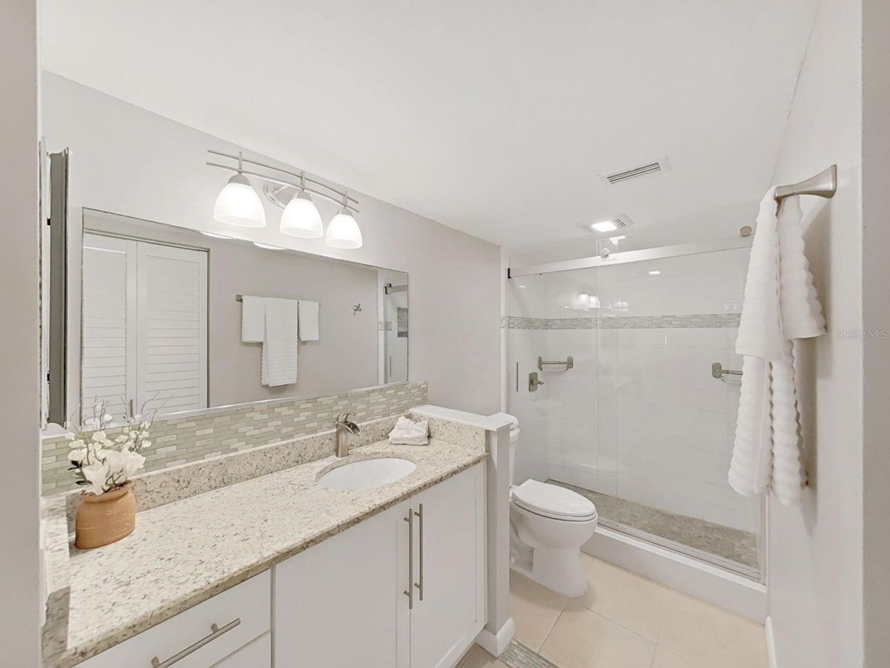 6104 Palma Del Mar Boulevard S, Unit 605, Saint Petersburg, FL 33715 Photo