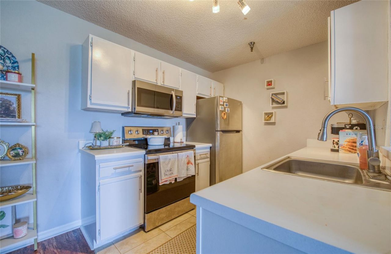 10263 Gandy Boulevard N, Unit 2110, Saint Petersburg, FL 33702 Photo