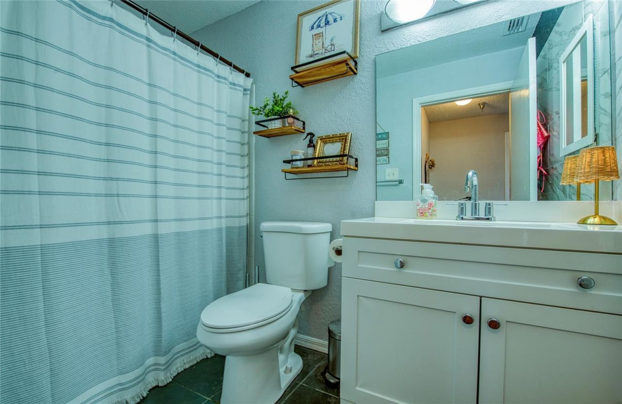10263 Gandy Boulevard N, Unit 2110, Saint Petersburg, FL 33702 Photo