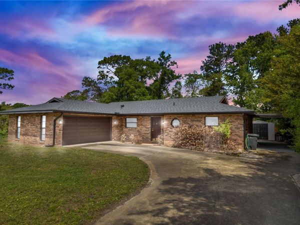 86 DOGWOOD TRAIL , DEBARY, FL 32713