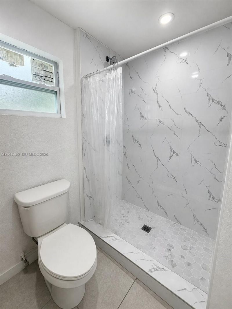 1861 NW 112th St, Miami, FL 33167 Photo