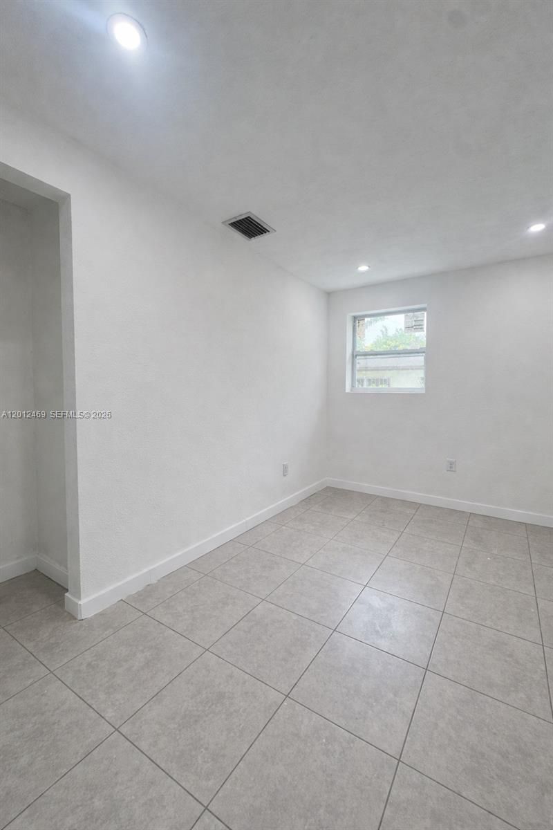 1861 NW 112th St, Miami, FL 33167 Photo