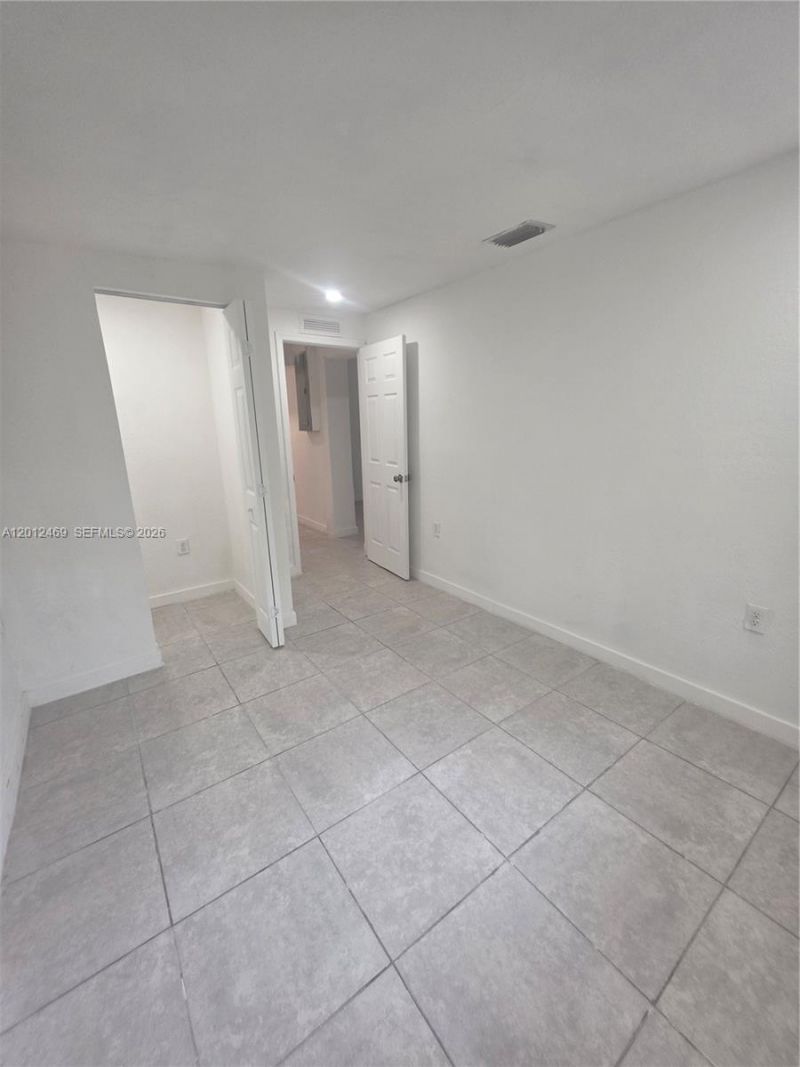 1861 NW 112th St, Miami, FL 33167 Photo