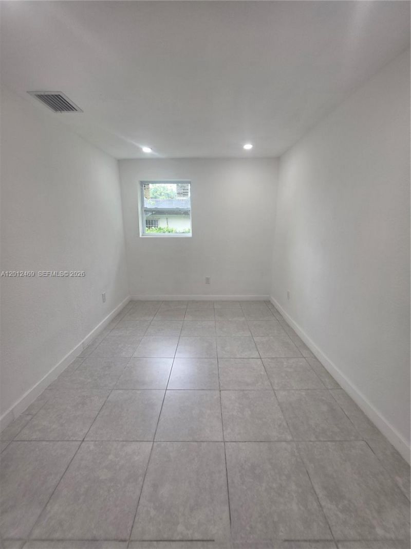1861 NW 112th St, Miami, FL 33167 Photo