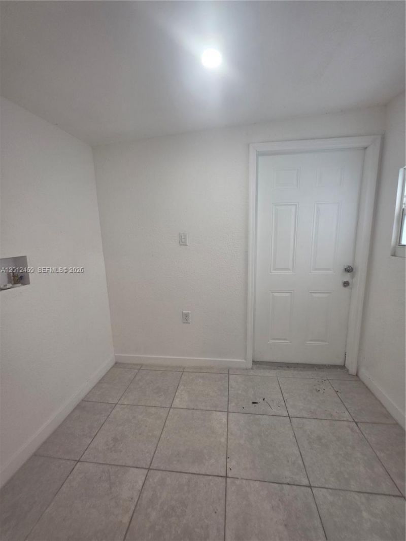 1861 NW 112th St, Miami, FL 33167 Photo