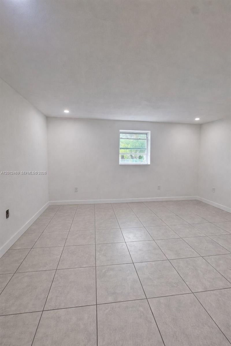 1861 NW 112th St, Miami, FL 33167 Photo