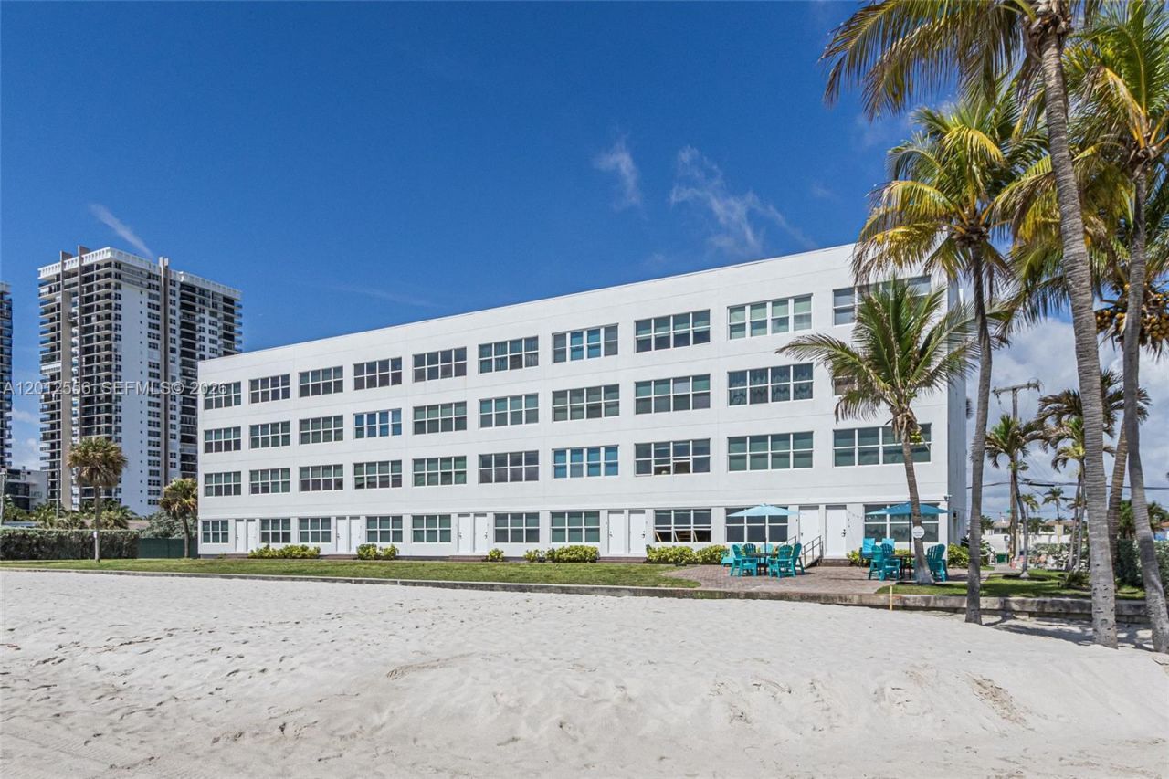 1801 S Surf Rd , Unit 4A, Hollywood, FL 33019 Photo