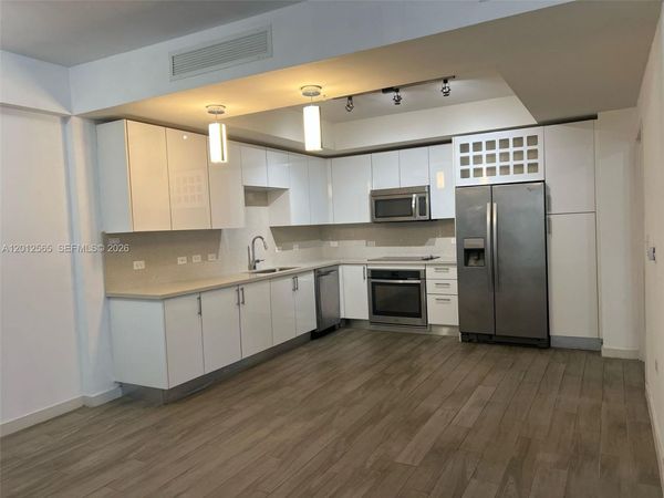 999 SW 1st Ave, Unit 1601, Miami, FL 33130