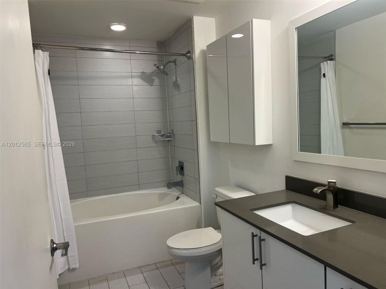 999 SW 1st Ave, Unit 1601, Miami, FL 33130 Photo