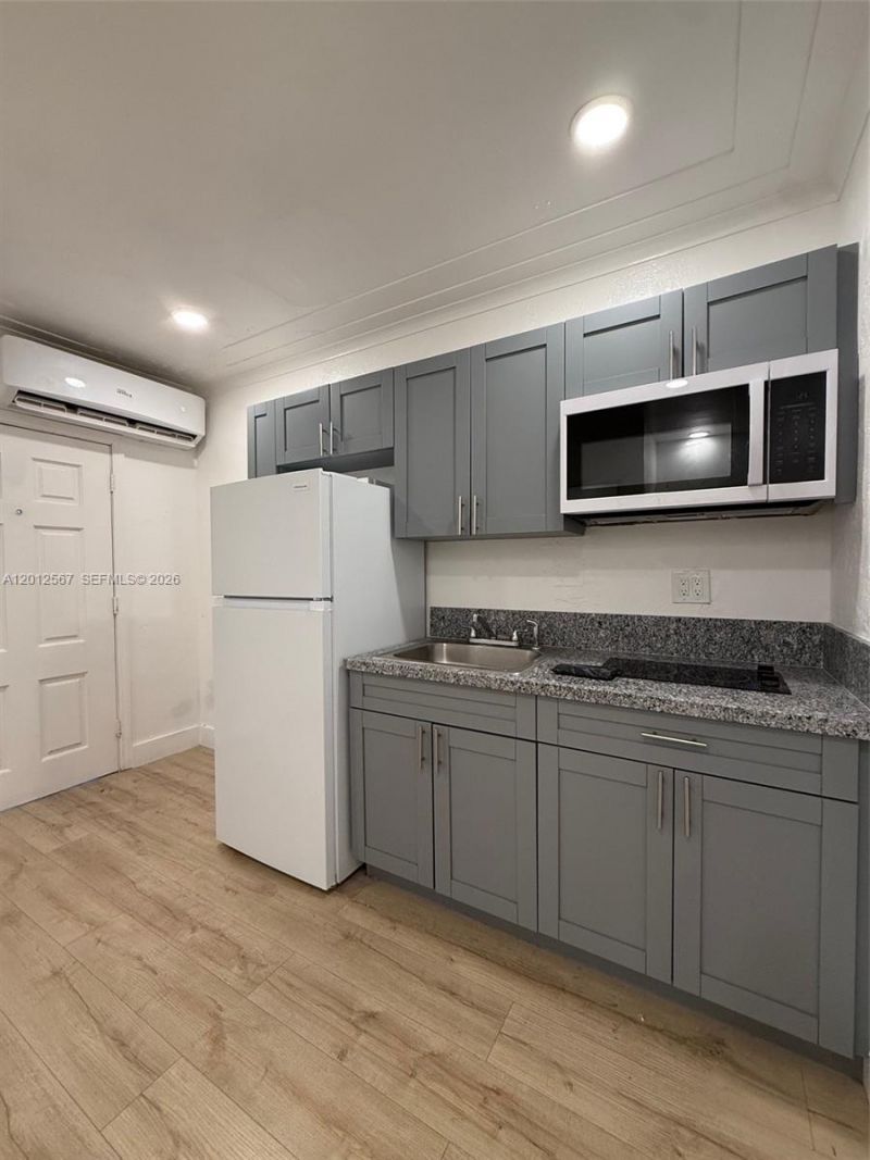 7724 NE 1st Ave, Unit A, Miami, FL 33138 Photo