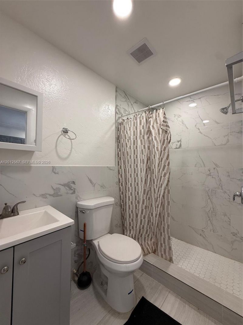 7724 NE 1st Ave, Unit A, Miami, FL 33138 Photo