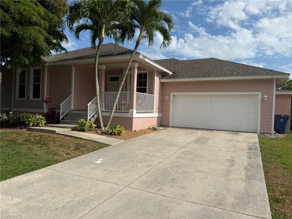 7899 Sandel Wood CIR W, FORT MYERS, FL 33908