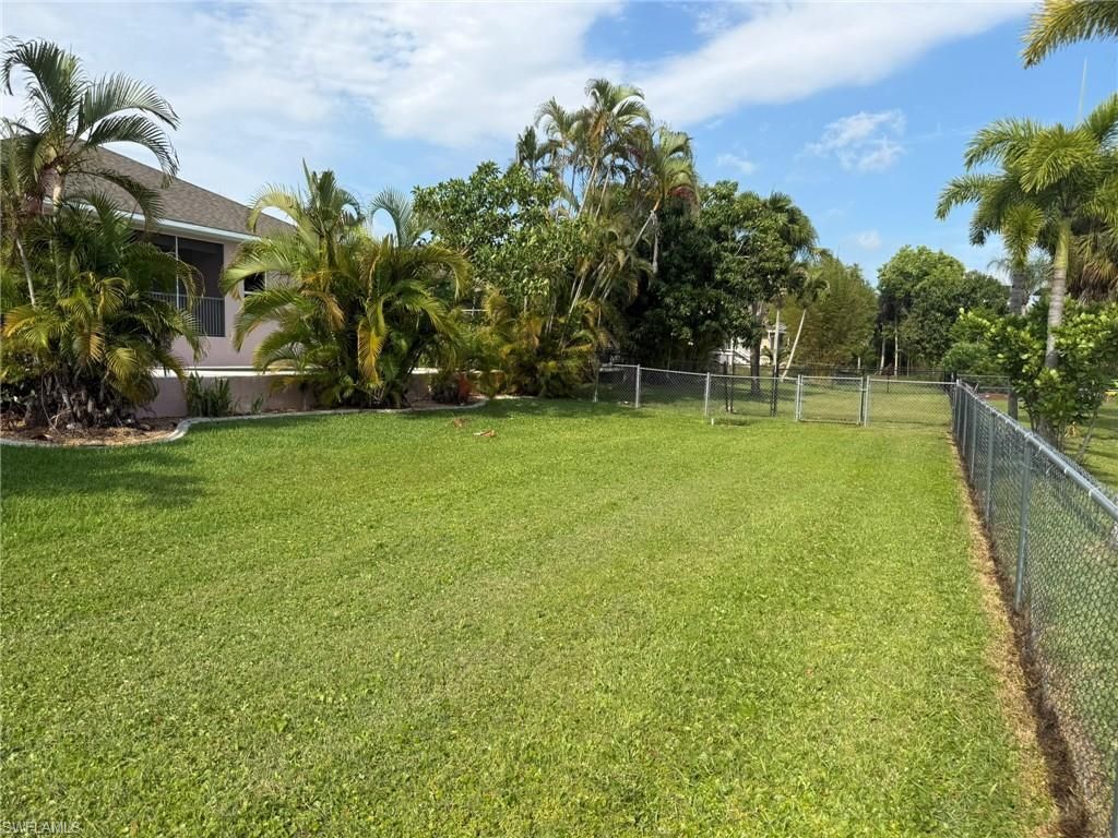 7899 Sandel Wood Cir W, Fort Myers, FL 33908 Photo