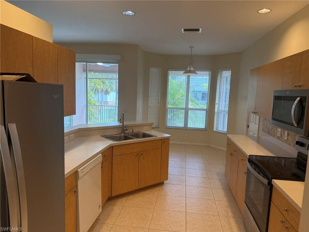 7899 Sandel Wood Cir W, Fort Myers, FL 33908 Photo