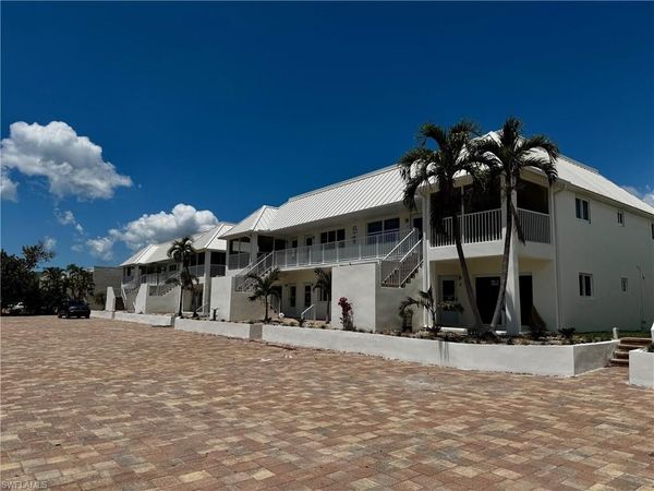 805 E Gulf DR , Unit B4, SANIBEL, FL 33957