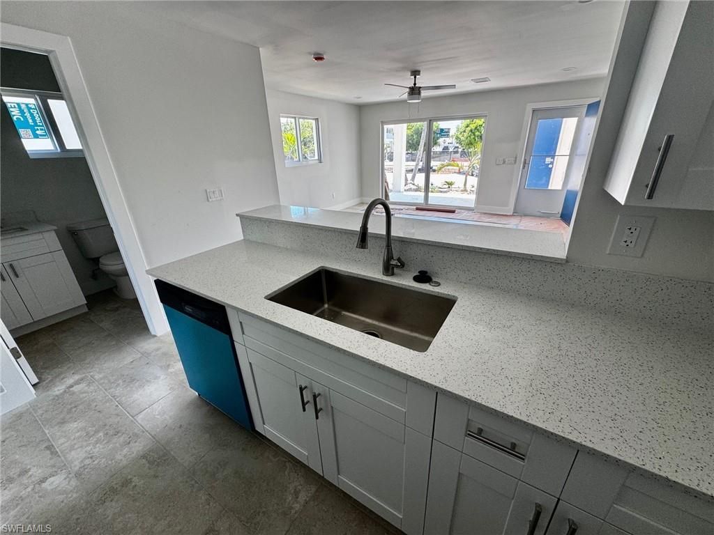 805 E Gulf Dr, Unit B4, Sanibel, FL 33957 Photo
