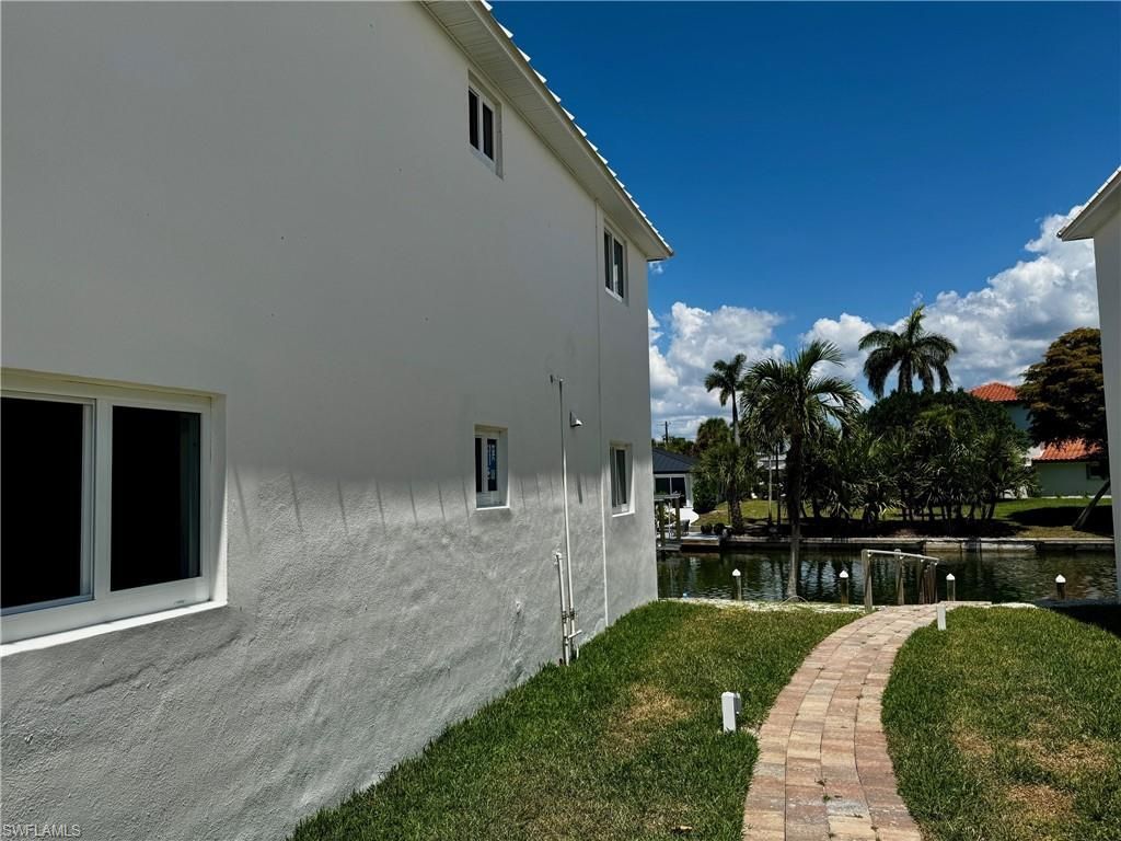 805 E Gulf Dr, Unit B4, Sanibel, FL 33957 Photo