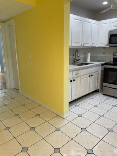 2960 Lake Osborne Drive, Unit 107, Lake Worth Beach, FL 33461 Photo