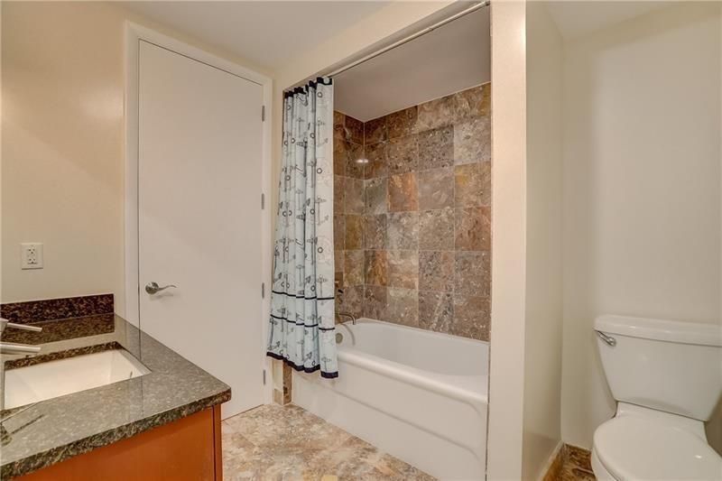 2409 N Ocean Boulevard, Unit 427, Fort Lauderdale, FL 33305 Photo