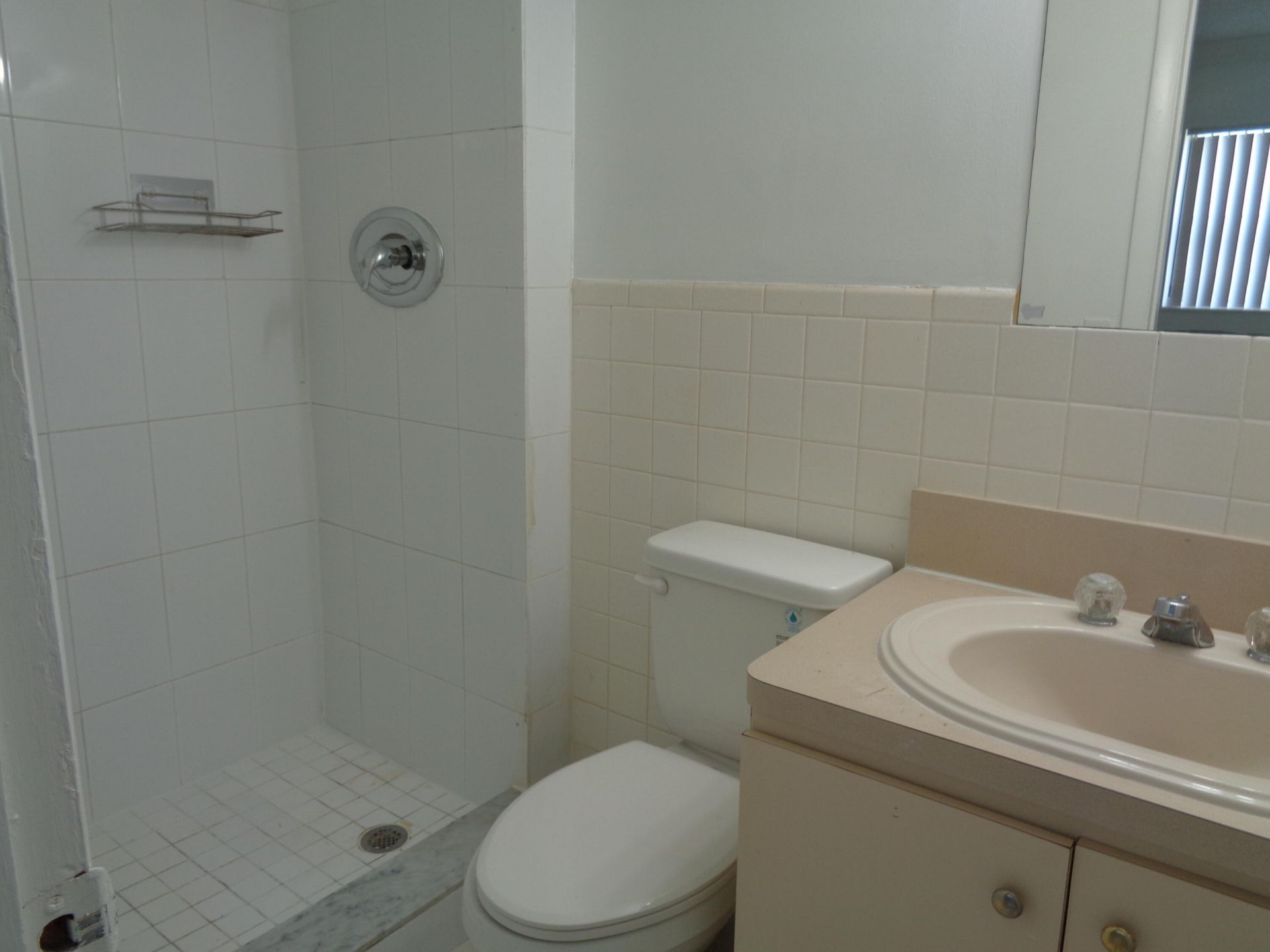 2008 Jackson Street, Unit E9, Hollywood, FL 33020 Photo