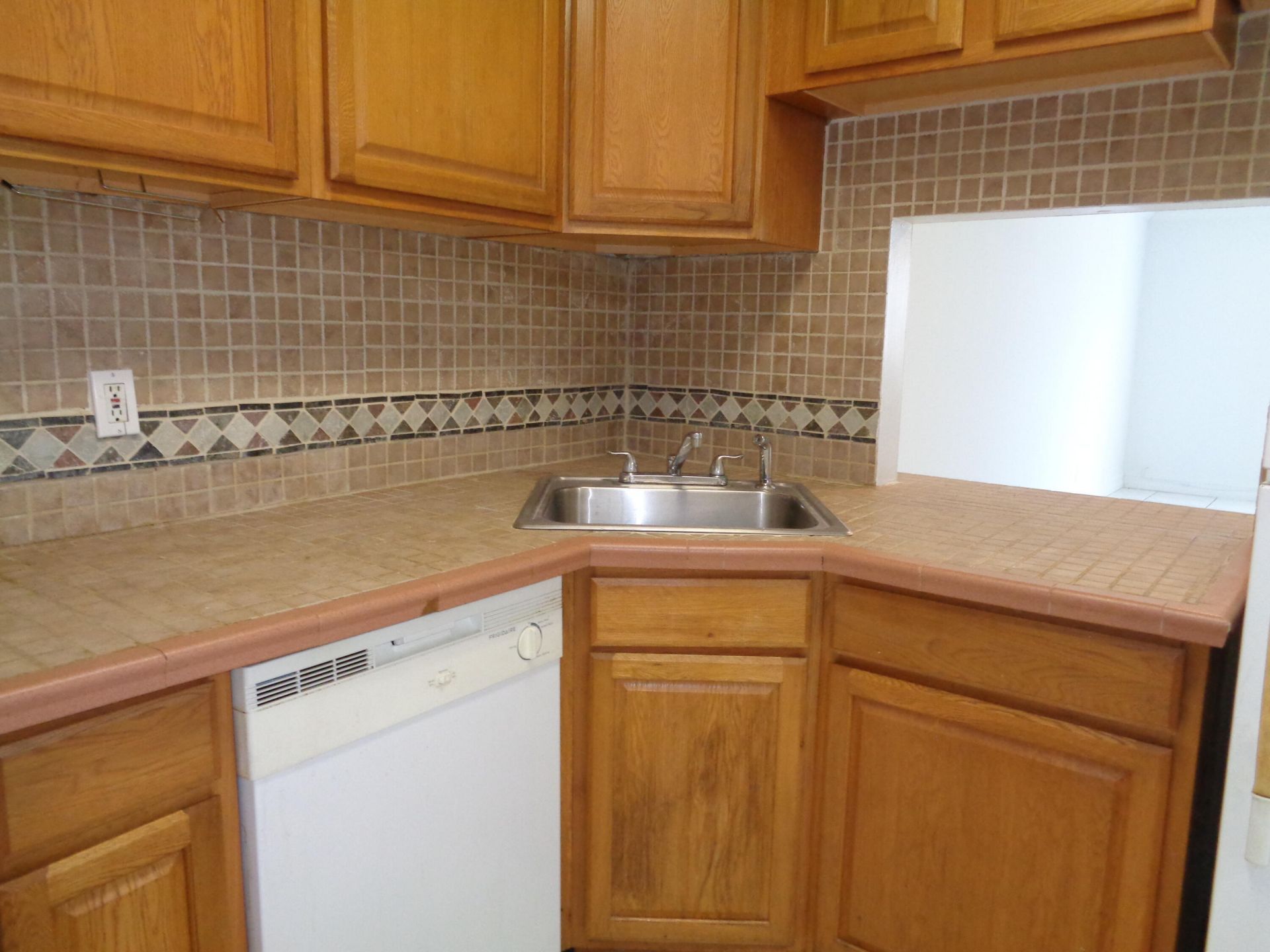 2008 Jackson Street, Unit E9, Hollywood, FL 33020 Photo