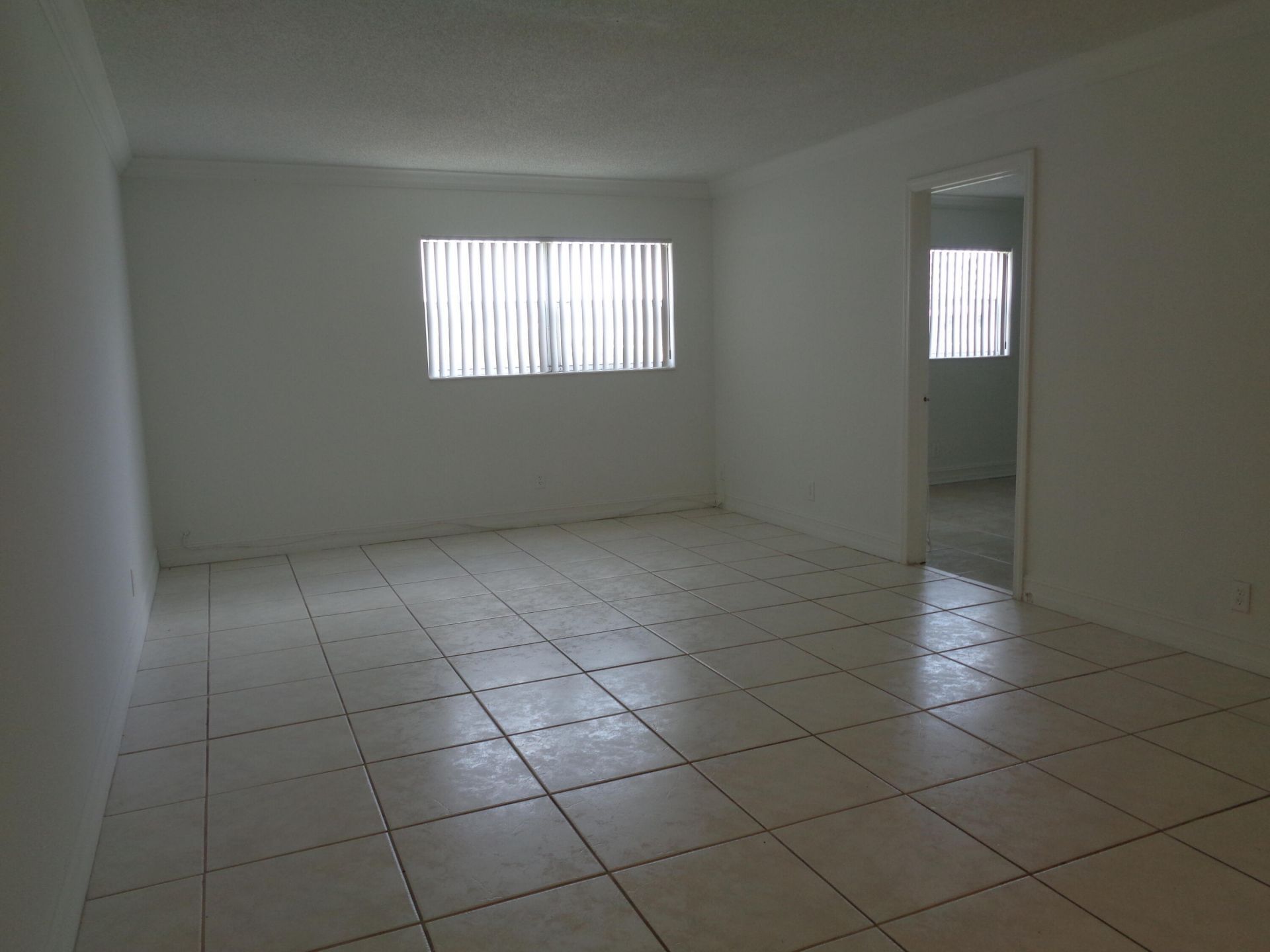 2008 Jackson Street, Unit E9, Hollywood, FL 33020 Photo