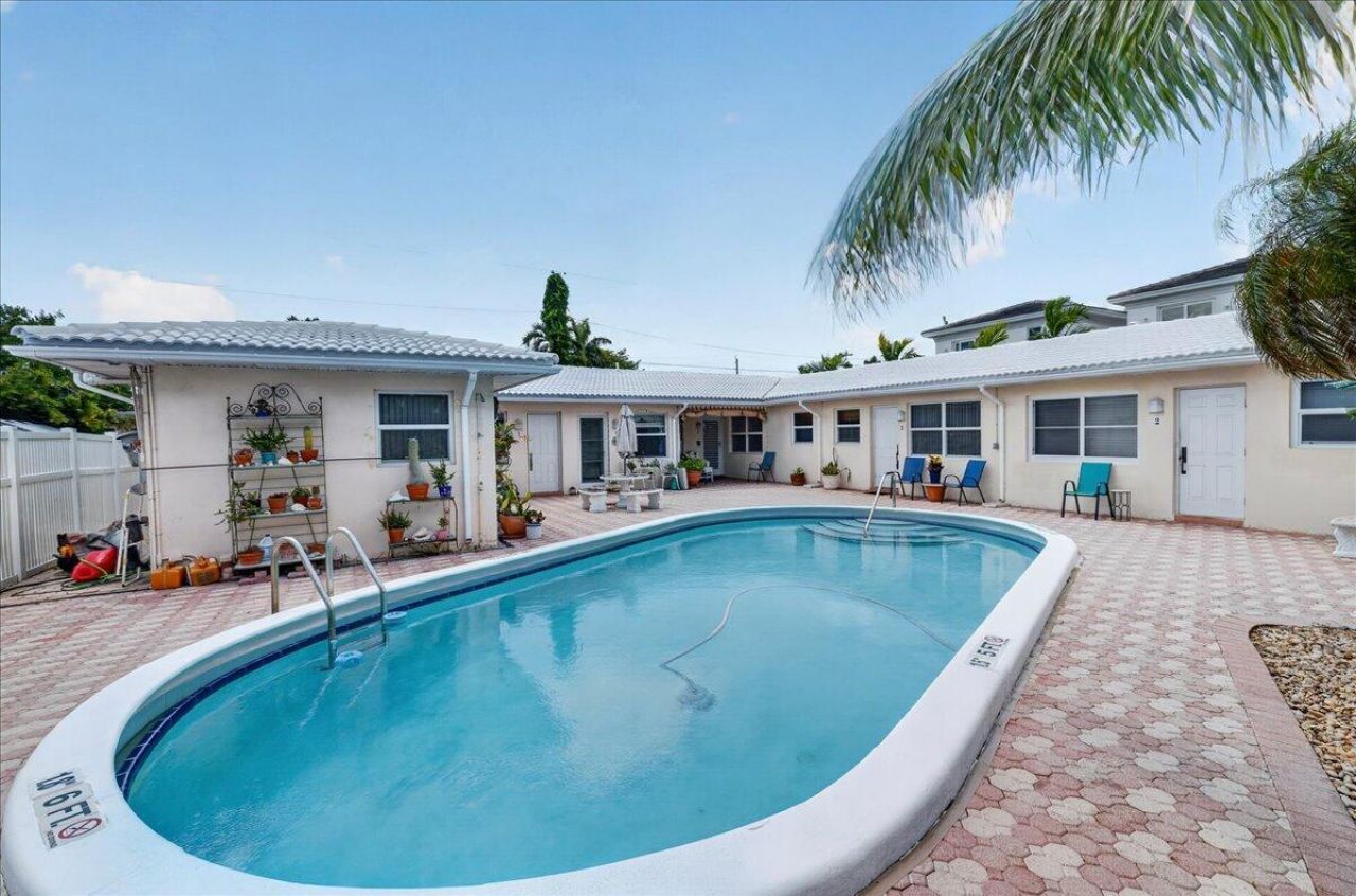 1016 N 16th Avenue, Unit 3, Hollywood, FL 33020 Photo