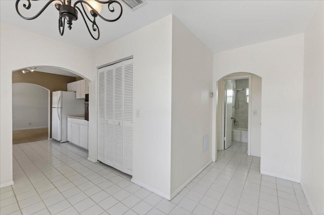 1016 N 16th Avenue, Unit 3, Hollywood, FL 33020 Photo