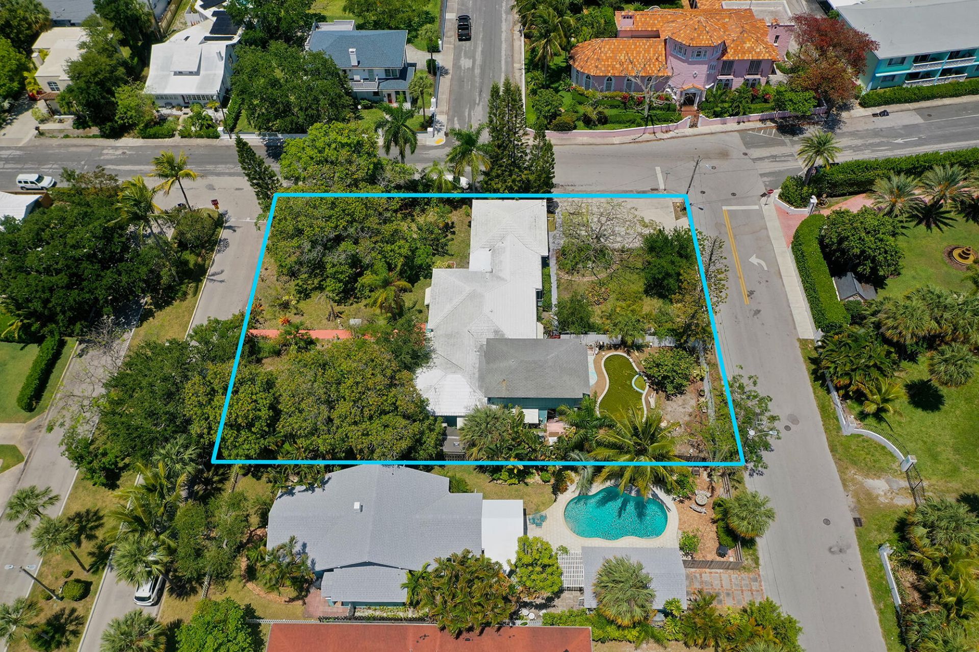 502 S Palmway, Lake Worth Beach, FL 33460 Photo