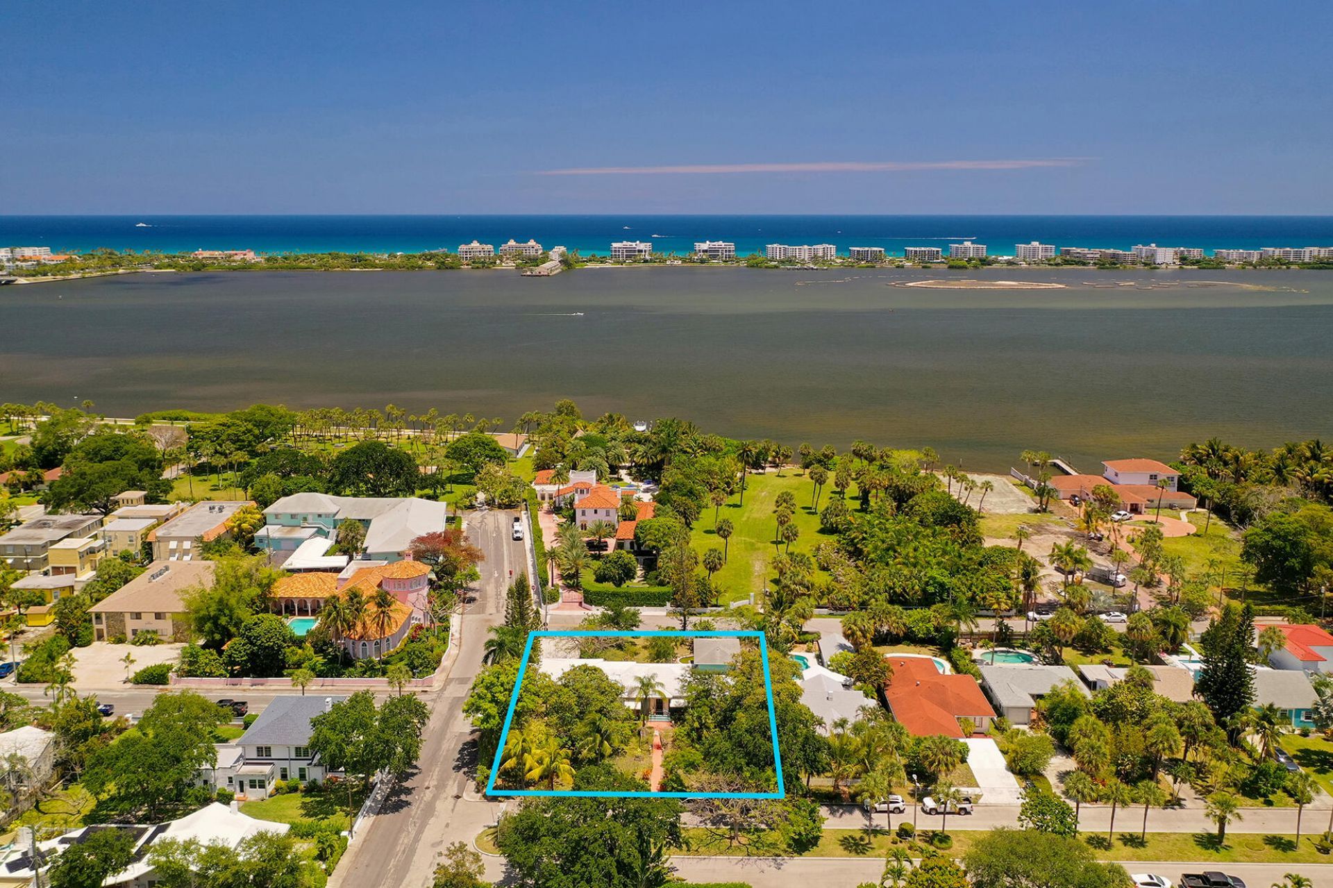 502 S Palmway, Lake Worth Beach, FL 33460 Photo