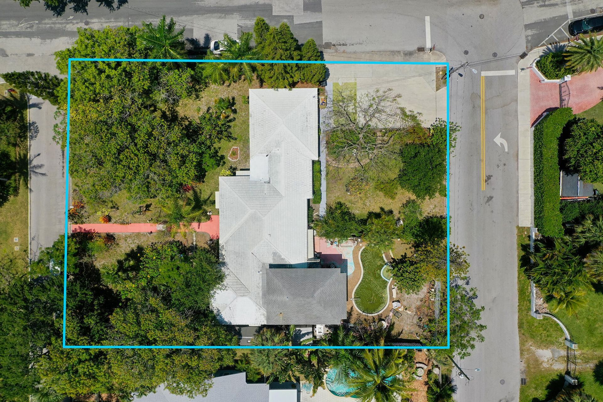 502 S Palmway, Lake Worth Beach, FL 33460 Photo