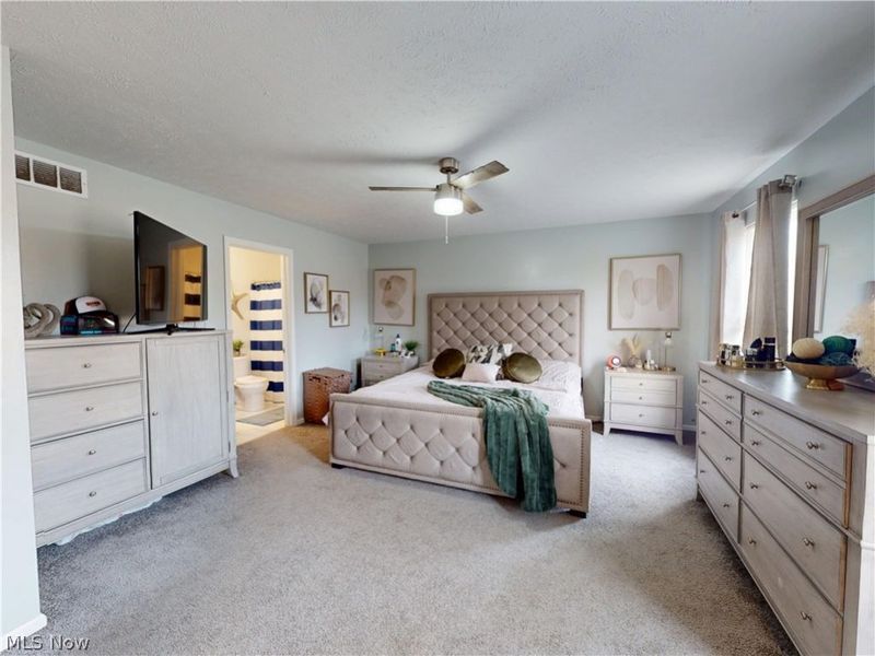 8801 Clark Avenue, Cleveland, OH 44102 Photo 21