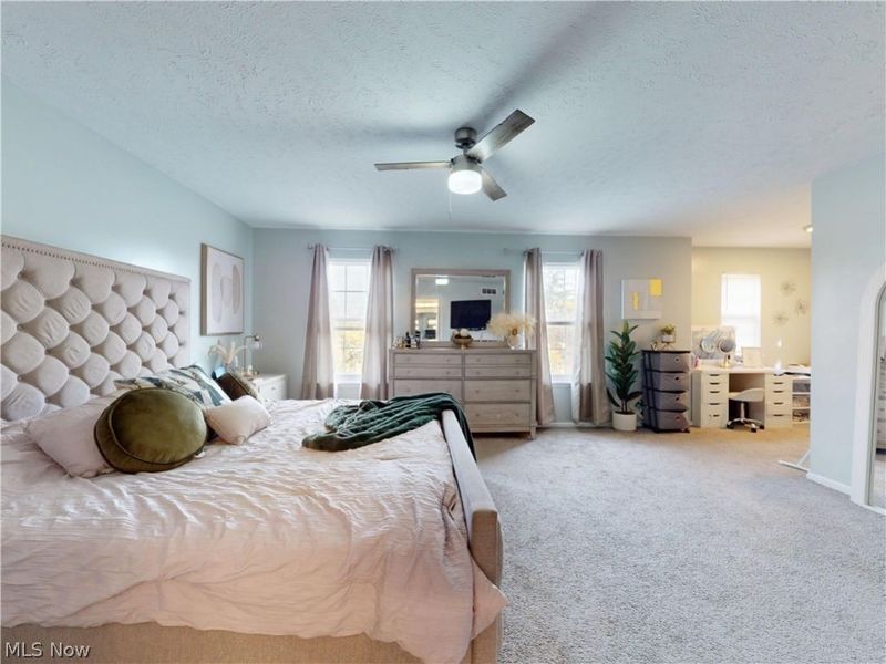 8801 Clark Avenue, Cleveland, OH 44102 Photo 23