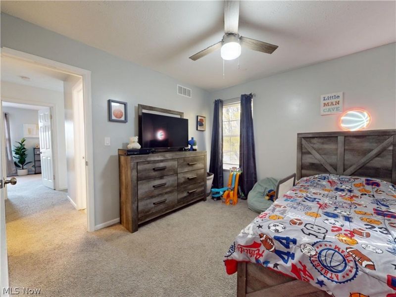 8801 Clark Avenue, Cleveland, OH 44102 Photo 29