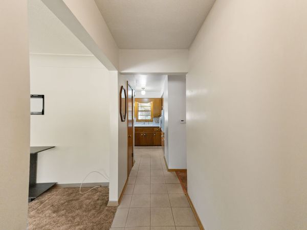 7109 Maple Drive, Urbandale, IA 50322