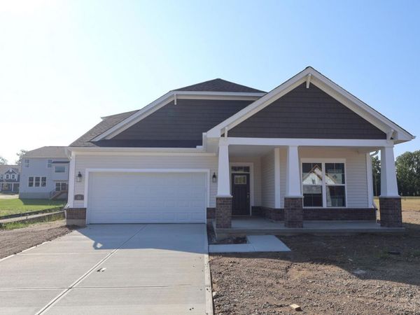48 Bick Drive, Unit 27, Springboro, OH 45066