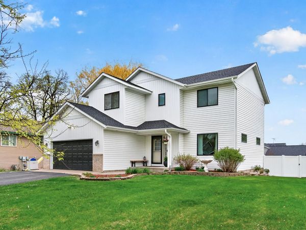 8406 Bear Avenue, Monticello, MN 55362