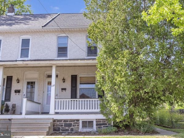 132 N 9TH STREET, PERKASIE, PA 18944
